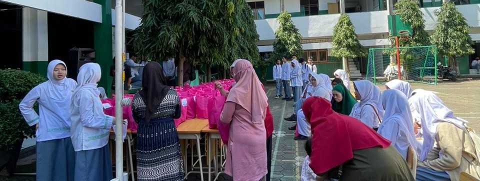 Berbagi sembako 2026